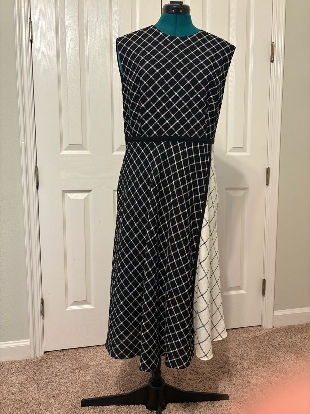 Carolina Herrera Sleeveless Black and White Grid Midi Dress